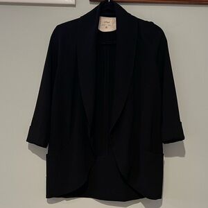 Wilfred Aritzia 3/4 sleeve Black Blazer